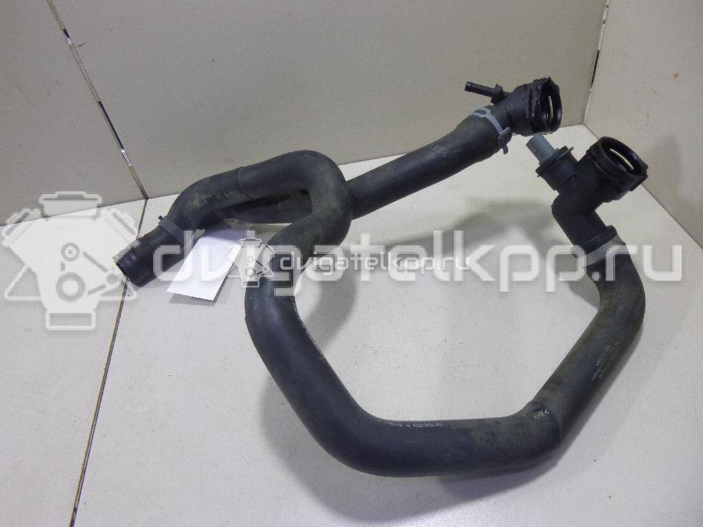 Фото Патрубок радиатора  5Q0121049AC для Seat Leon {forloop.counter}}