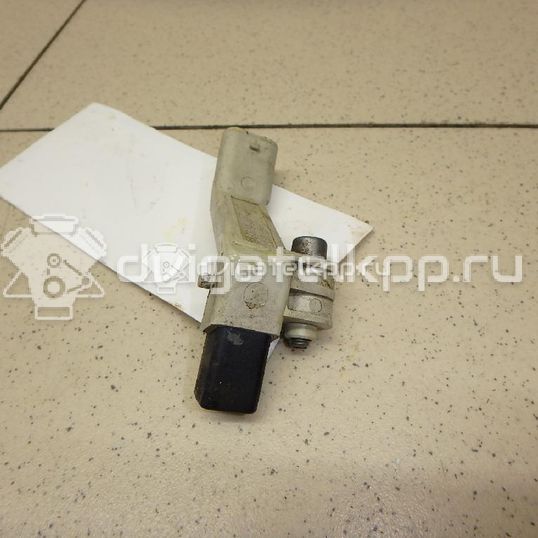 Фото Датчик положения коленвала  04L906433E для seat Leon (5F)