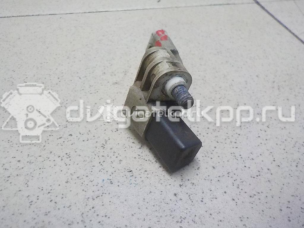 Фото Датчик положения коленвала  04l906433 для Seat Ibiza / Leon / Toledo / Alhambra / Ateca Kh7 {forloop.counter}}