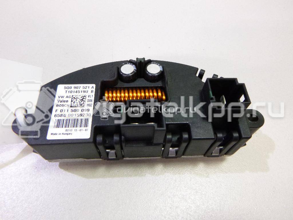 Фото Резистор отопителя  5Q0907521A для Seat Leon / Ateca Kh7 {forloop.counter}}