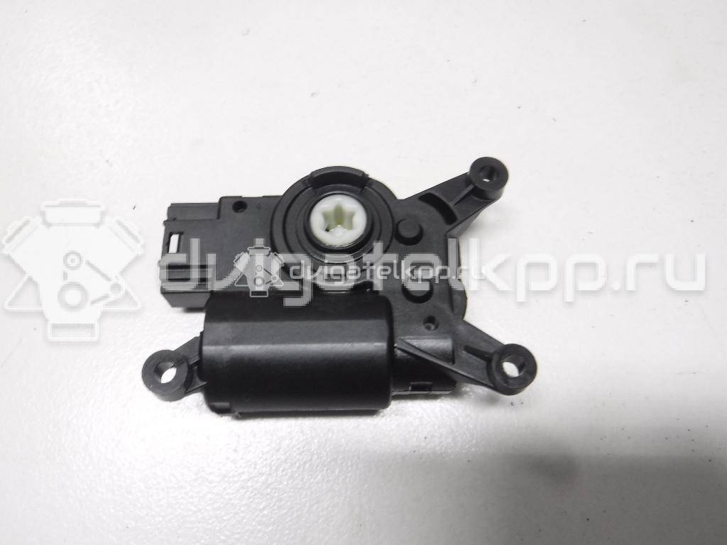 Фото Моторчик заслонки отопителя  5Q0907511L для Seat Leon / Alhambra / Altea / Ateca Kh7 {forloop.counter}}