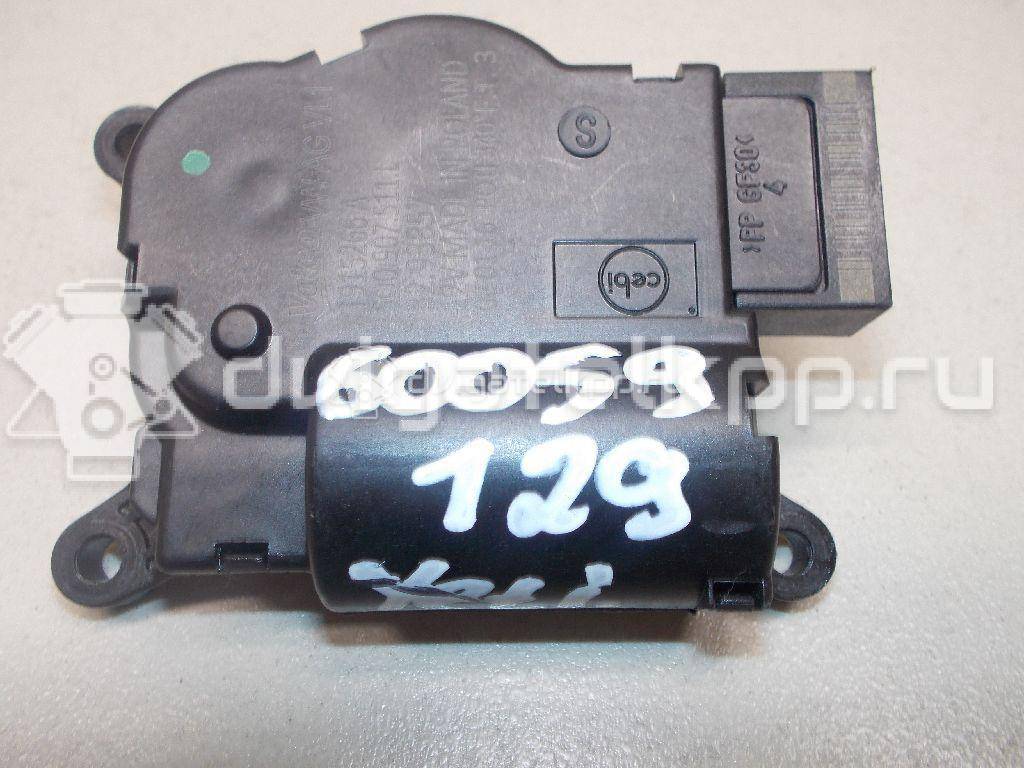 Фото Моторчик заслонки отопителя  5Q0907511L для Seat Leon / Alhambra / Altea / Ateca Kh7 {forloop.counter}}