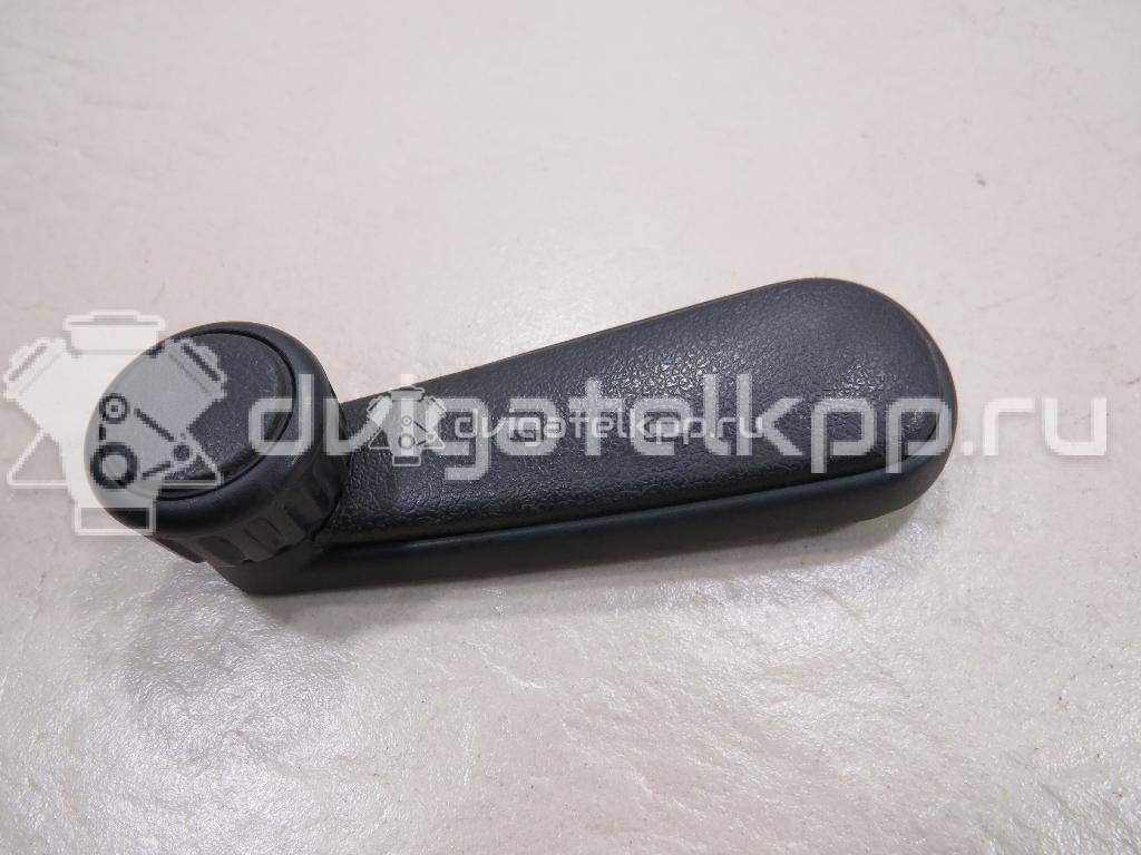 Фото Ручка стеклоподъемника  191837581LN8 для Seat Toledo {forloop.counter}}