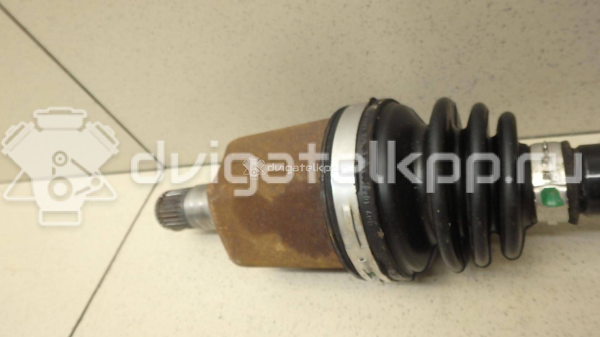 Фото Полуось передняя левая  6R0407763F для seat Toledo III {forloop.counter}}