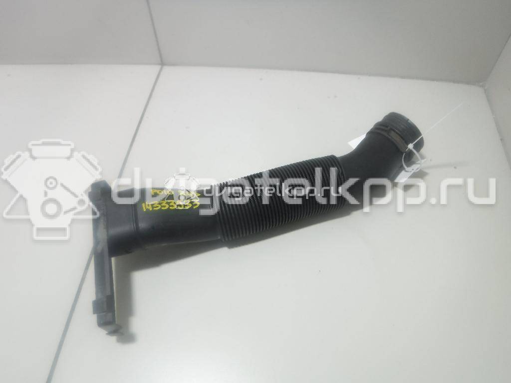 Фото Патрубок воздушного фильтра  6R0129618B для Volkswagen / Seat {forloop.counter}}