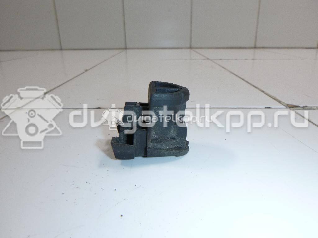 Фото Накладка вставки замка двери  6Y0839167 для Skoda Roomster 5J / Octaviaii 1Z3 / Fabia / Octavia / Superb {forloop.counter}}