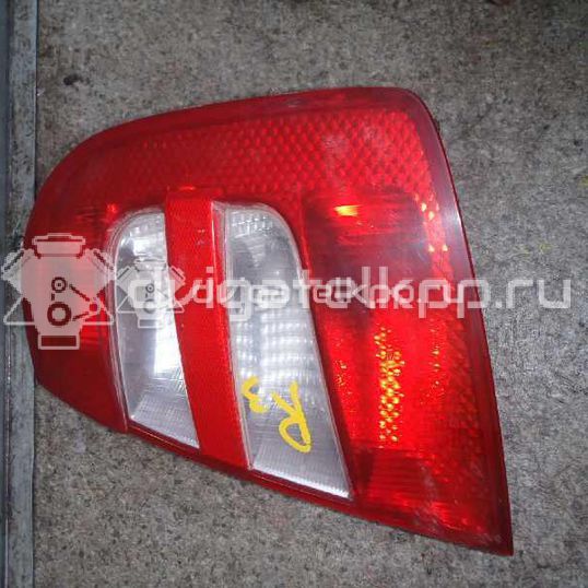 Фото Фонарь задний правый  6Y6945112B для Skoda Fabia