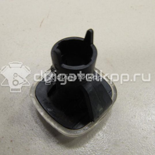 Фото Повторитель на крыло белый  1U0949127B для Skoda Roomster 5J / Octaviaii 1Z3 / Fabia / Octavia / Superb