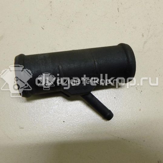 Фото Фланец двигателя системы охлаждения  1C0121438A для Skoda Roomster 5J / Fabia