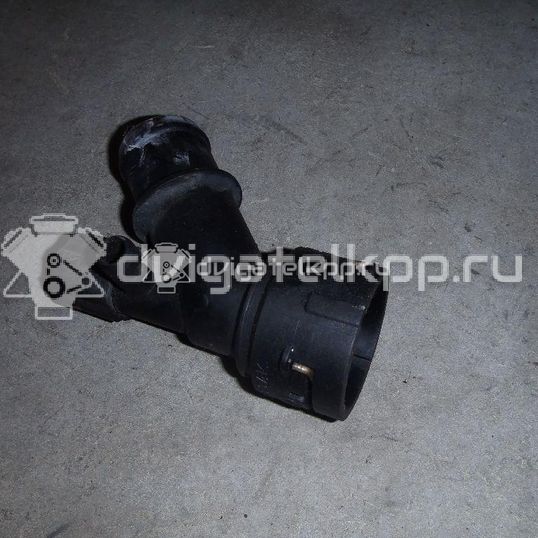 Фото Фланец / тройник  1J0121619A для Skoda Roomster 5J / Fabia / Octavia