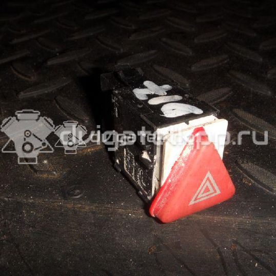 Фото Кнопка аварийной сигнализации  6Y0953235 для Skoda Fabia