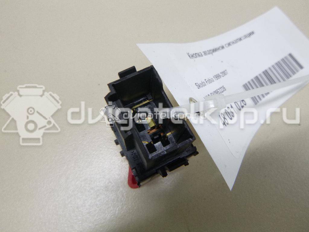 Фото Кнопка аварийной сигнализации  6Y0953235 для Skoda Fabia {forloop.counter}}
