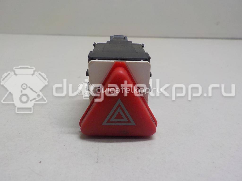 Фото Кнопка аварийной сигнализации  6Y0953235 для Skoda Fabia {forloop.counter}}