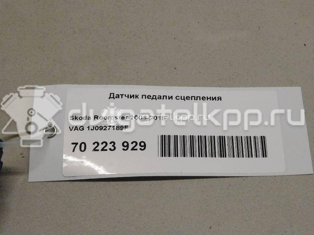 Фото Датчик педали сцепления  1J0927189F для Skoda Roomster 5J / Citigo / Fabia / Octavia / Superb {forloop.counter}}