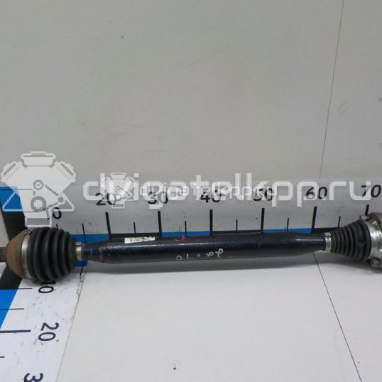 Фото Полуось передняя правая  6R0407762K для skoda Fabia