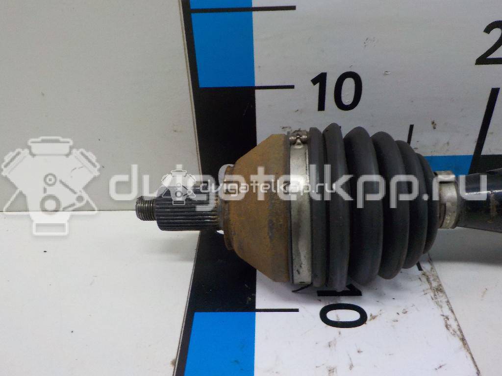 Фото Полуось передняя правая  6R0407762K для skoda Fabia {forloop.counter}}