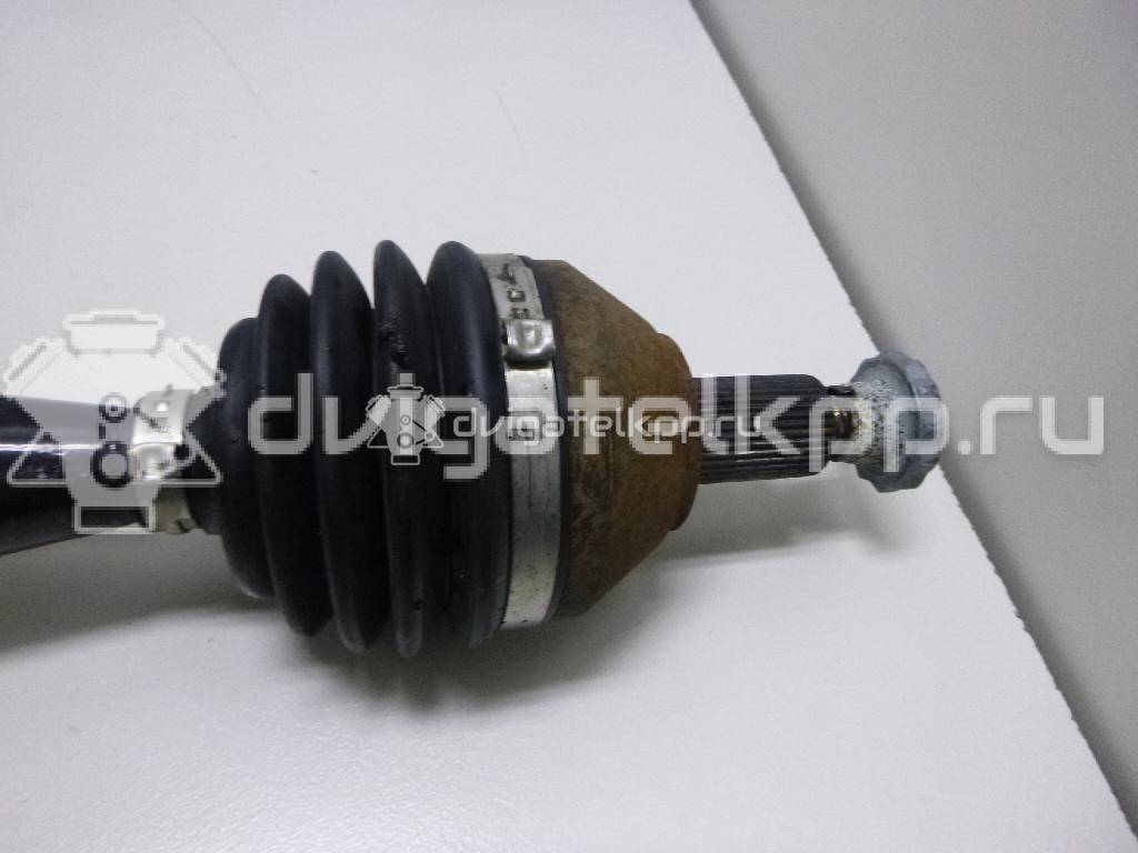 Фото Полуось передняя правая  6R0407762K для skoda Fabia {forloop.counter}}