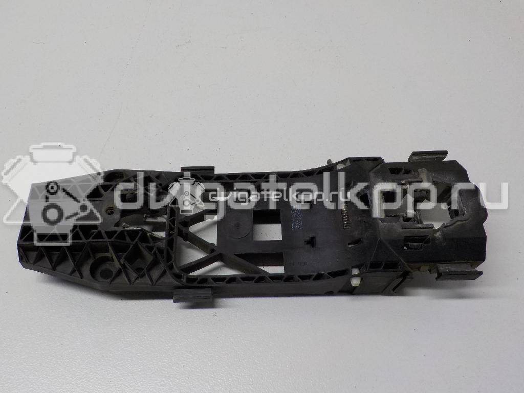 Фото Кронштейн ручки  5N0839885H для skoda Fabia {forloop.counter}}