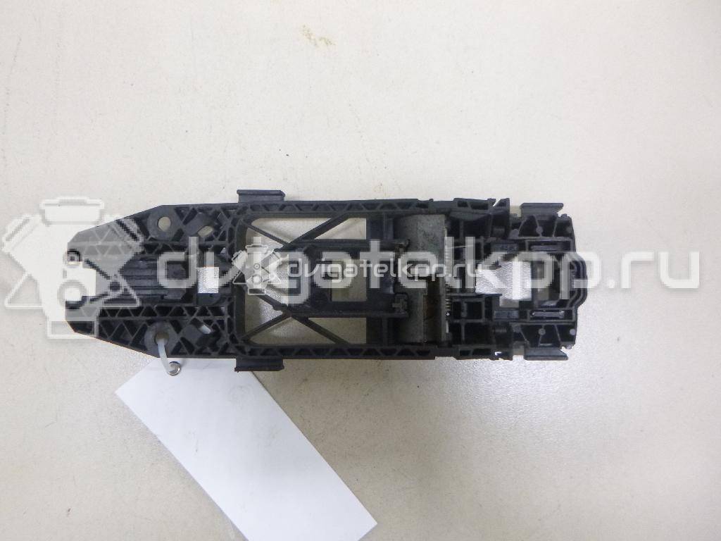 Фото Кронштейн ручки  5N0839885H для skoda Fabia {forloop.counter}}