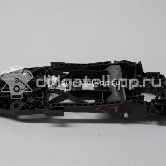 Фото Кронштейн ручки  5N0839885H для skoda Fabia