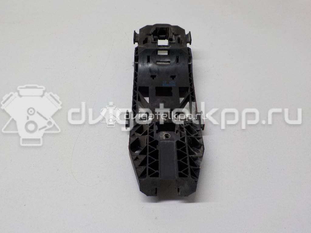 Фото Кронштейн ручки  5N0839885H для skoda Fabia {forloop.counter}}