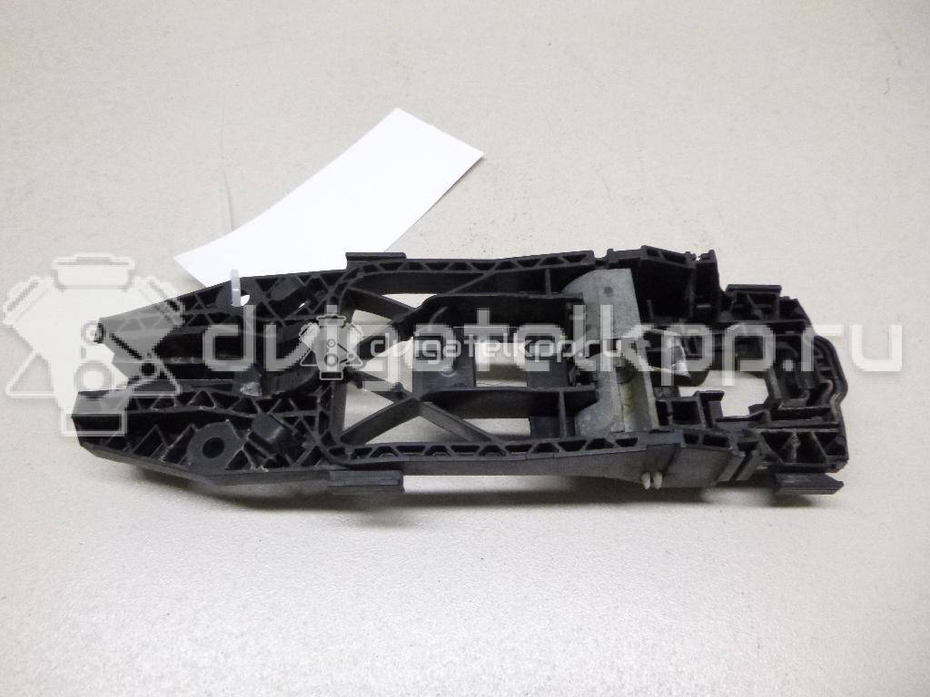 Фото Кронштейн ручки  5N0839885H для skoda Fabia {forloop.counter}}