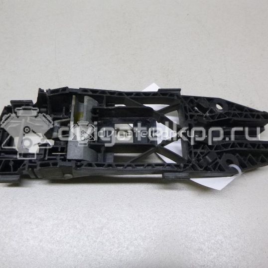 Фото Кронштейн ручки  5N0839885H для skoda Fabia