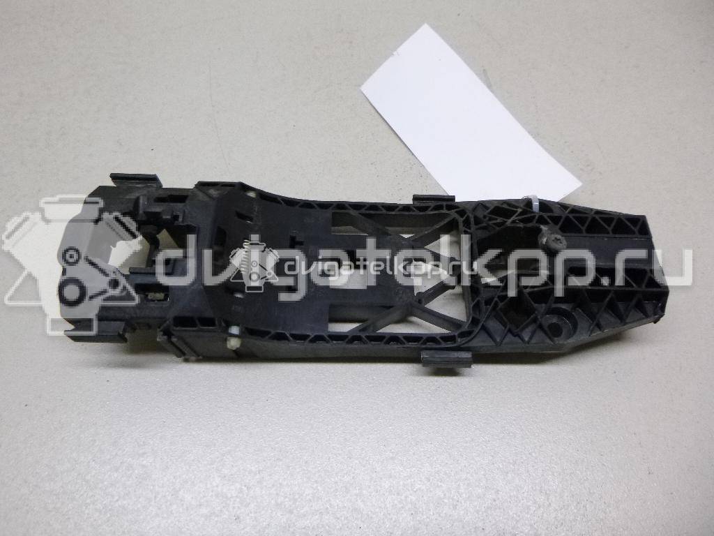 Фото Кронштейн ручки  5N0839885H для skoda Fabia {forloop.counter}}
