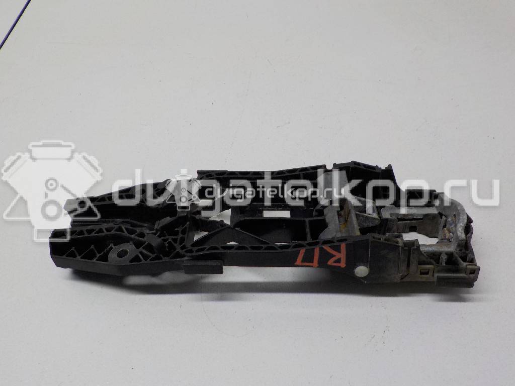Фото Кронштейн ручки  5N0837885H для skoda Fabia {forloop.counter}}
