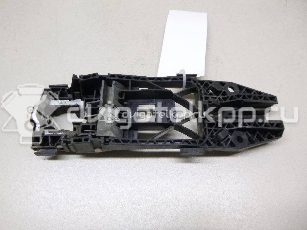Фото Кронштейн ручки  5N0837885H для skoda Fabia {forloop.counter}}