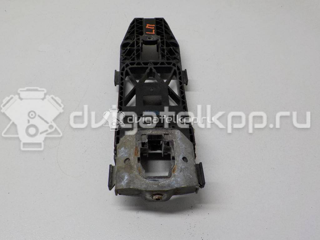 Фото Кронштейн ручки  5N0837885H для skoda Fabia {forloop.counter}}