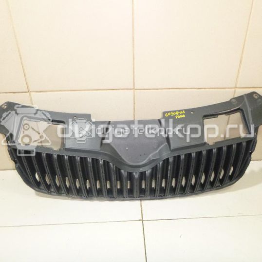 Фото Решетка радиатора  5J0853668A9B9 для Skoda Roomster 5J / Fabia