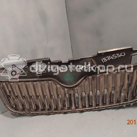 Фото Решетка радиатора  5J0853668C для Skoda Roomster 5J / Fabia