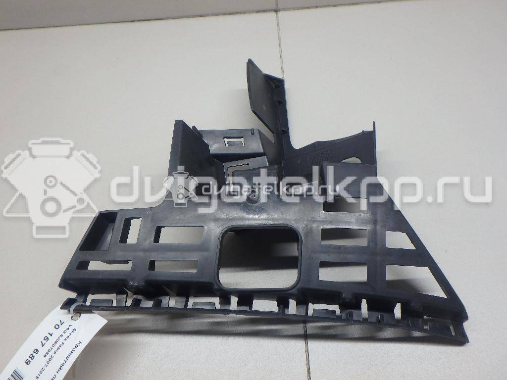 Фото Кронштейн переднего бампера правый  5J0807056 для Skoda Roomster 5J / Fabia {forloop.counter}}
