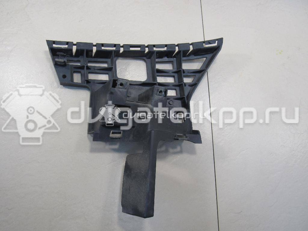 Фото Кронштейн переднего бампера правый  5J0807056 для Skoda Roomster 5J / Fabia {forloop.counter}}