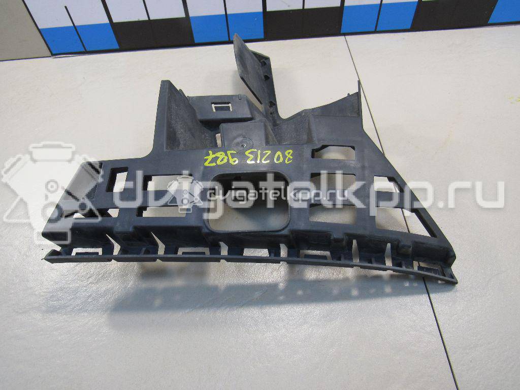 Фото Кронштейн переднего бампера правый  5J0807056 для Skoda Roomster 5J / Fabia {forloop.counter}}