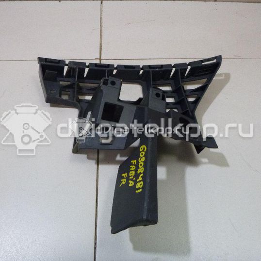 Фото Кронштейн переднего бампера правый  5J0807056 для Skoda Roomster 5J / Fabia