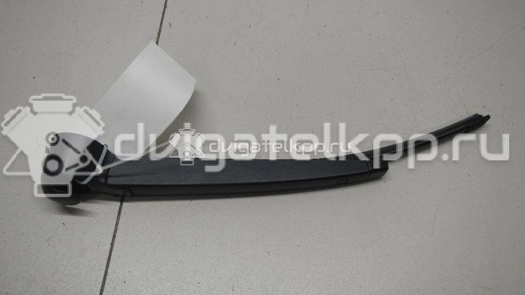 Фото Поводок стеклоочистителя заднего  5L6955707 для Skoda Roomster 5J / Fabia / Superb / Yeti 5L {forloop.counter}}