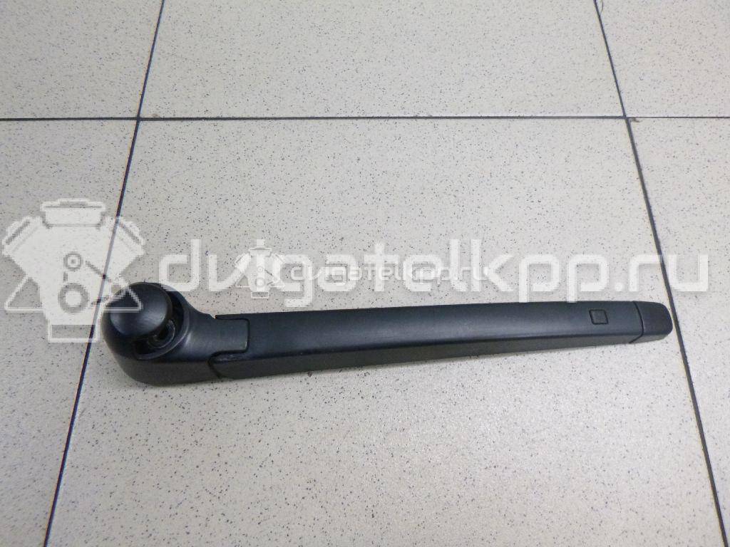 Фото Поводок стеклоочистителя заднего  5L6955707 для Skoda Roomster 5J / Fabia / Superb / Yeti 5L {forloop.counter}}