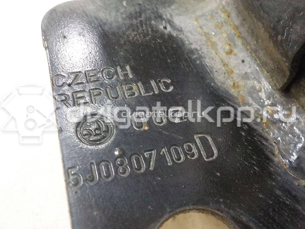 Фото Усилитель переднего бампера  5J0807109D для Skoda Roomster 5J / Fabia {forloop.counter}}