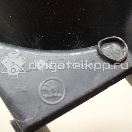 Фото Решетка в бампер правая  5J08536669B9 для Skoda Roomster 5J / Fabia