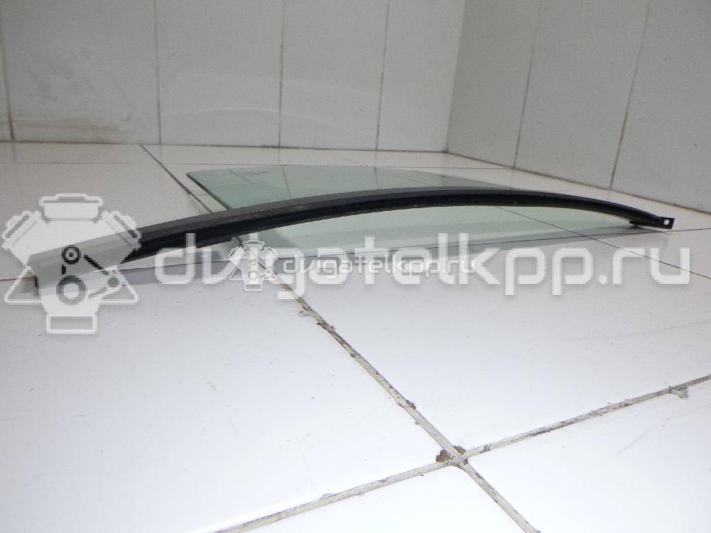 Фото Стекло двери задней правой (форточка)  1U9845216C для Skoda Octavia {forloop.counter}}