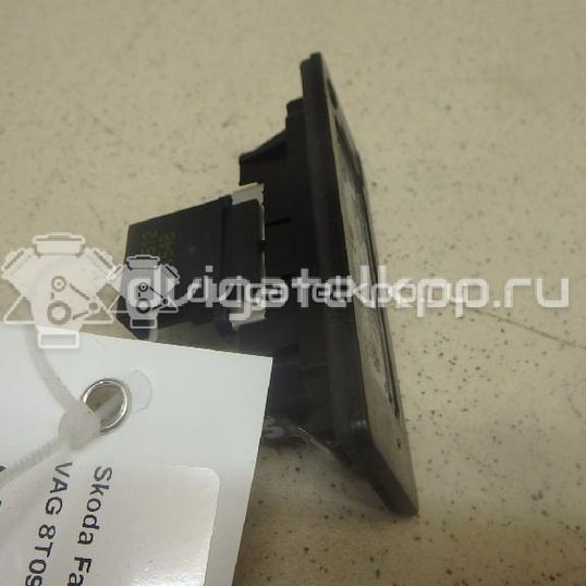 Фото Фонарь подсветки номера  8T0943021 для Skoda Fabia / Superb / Yeti 5L