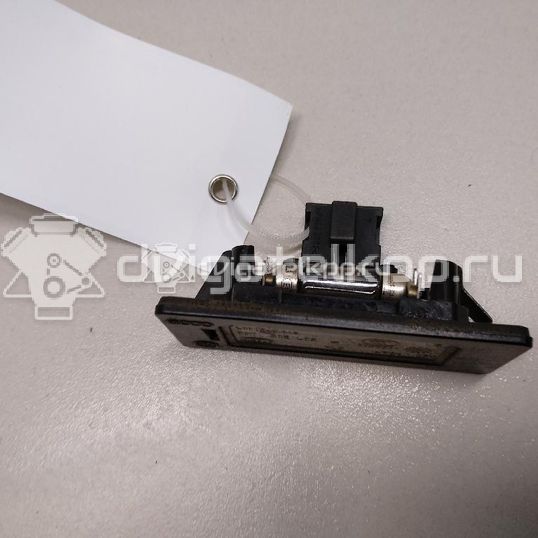 Фото Фонарь подсветки номера  8T0943021 для Skoda Fabia / Superb / Yeti 5L