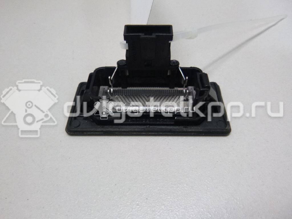 Фото Фонарь подсветки номера  8T0943021 для Skoda Fabia / Superb / Yeti 5L {forloop.counter}}