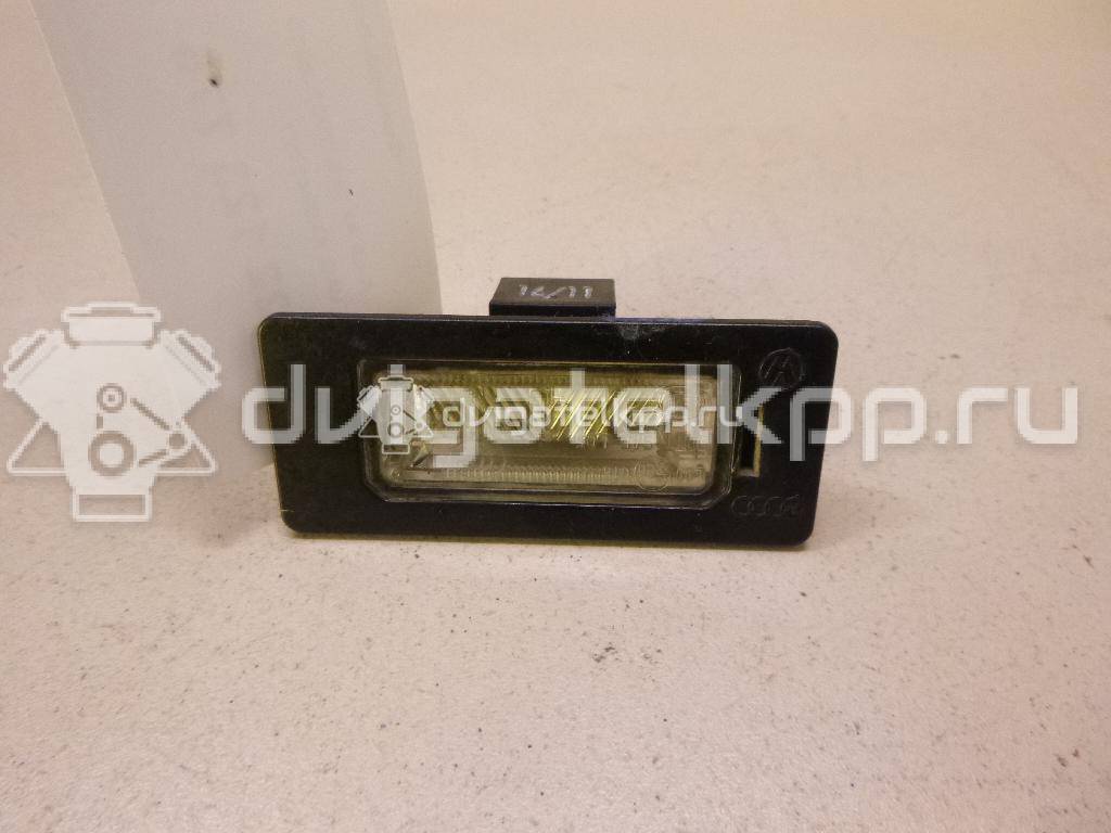 Фото Фонарь подсветки номера  8T0943021 для Skoda Fabia / Superb / Yeti 5L {forloop.counter}}