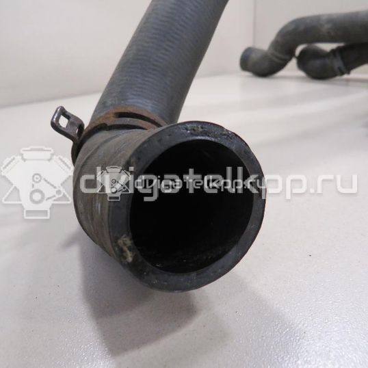 Фото Патрубок радиатора  6R0122101P для skoda Fabia