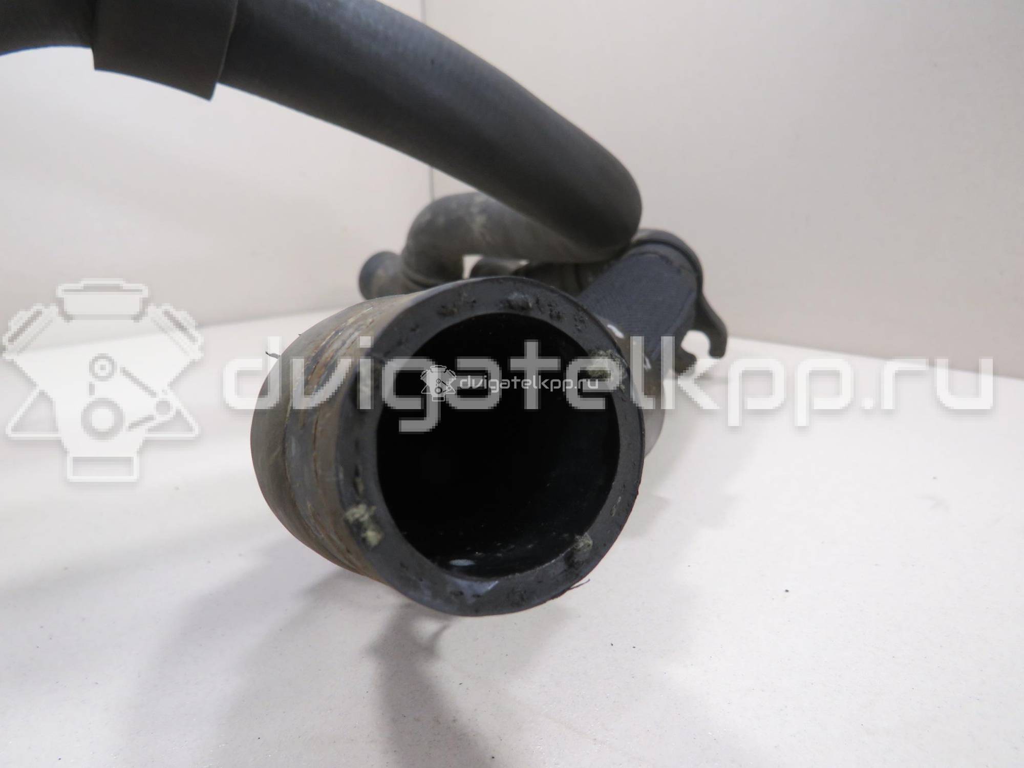 Фото Патрубок радиатора  6R0122101P для skoda Fabia {forloop.counter}}