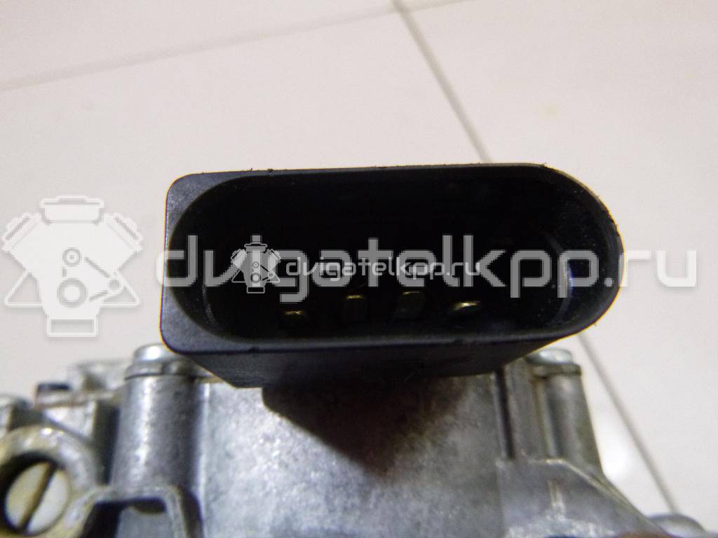 Фото Моторчик стеклоочистителя передний  5J1955113A для Skoda Roomster 5J / Fabia {forloop.counter}}
