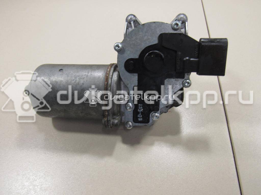 Фото Моторчик стеклоочистителя передний  5J1955113A для Skoda Roomster 5J / Fabia {forloop.counter}}